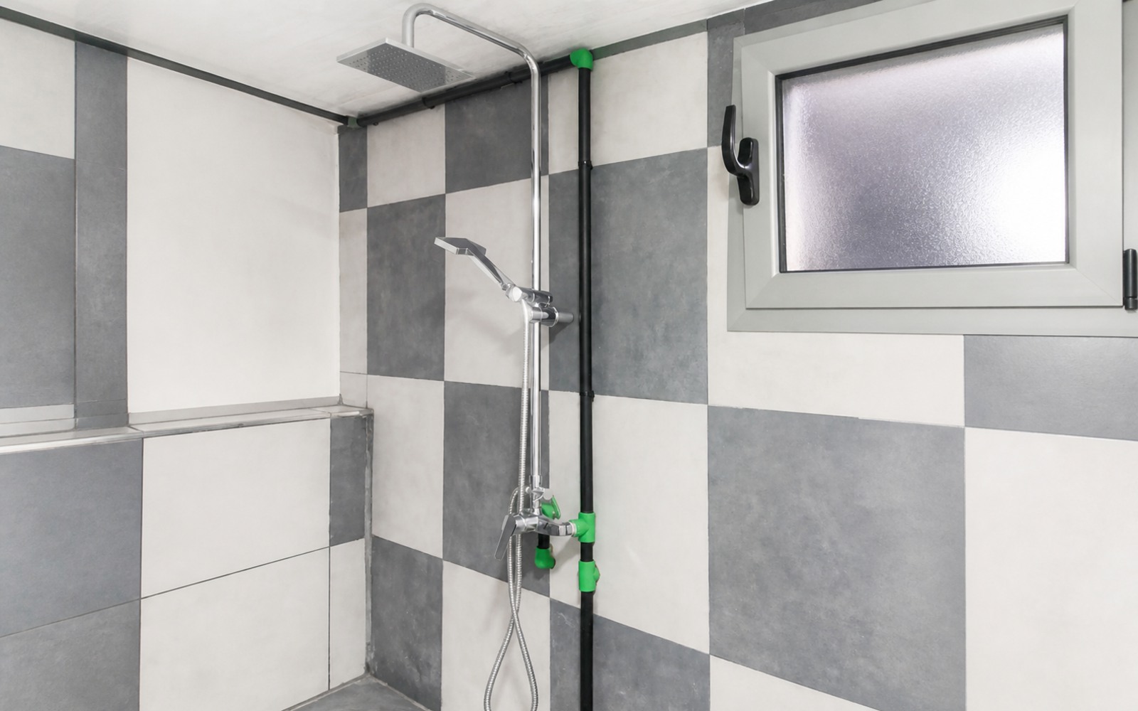 Baño con ducha — La Gavia, Valle Casares